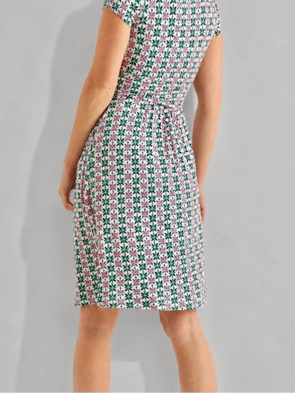 BODEN Lola Mosaic Floral Jersey Wrap Dress Size 8 - Picture 8 of 13